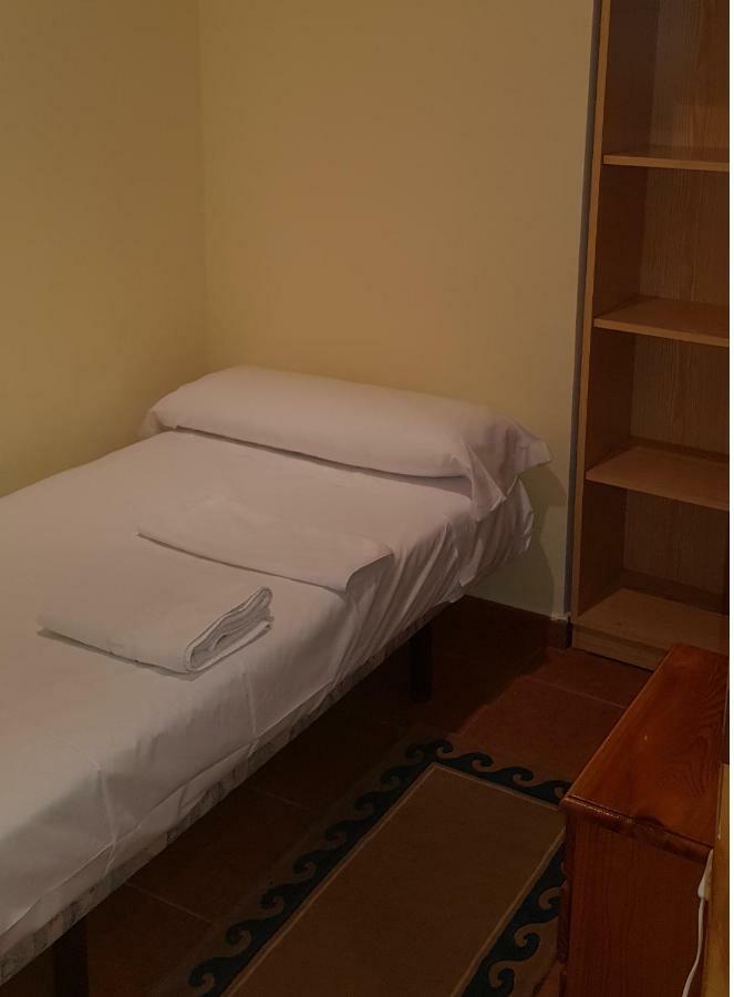 Sleep Turia Apartamentos Casinos Ngoại thất bức ảnh